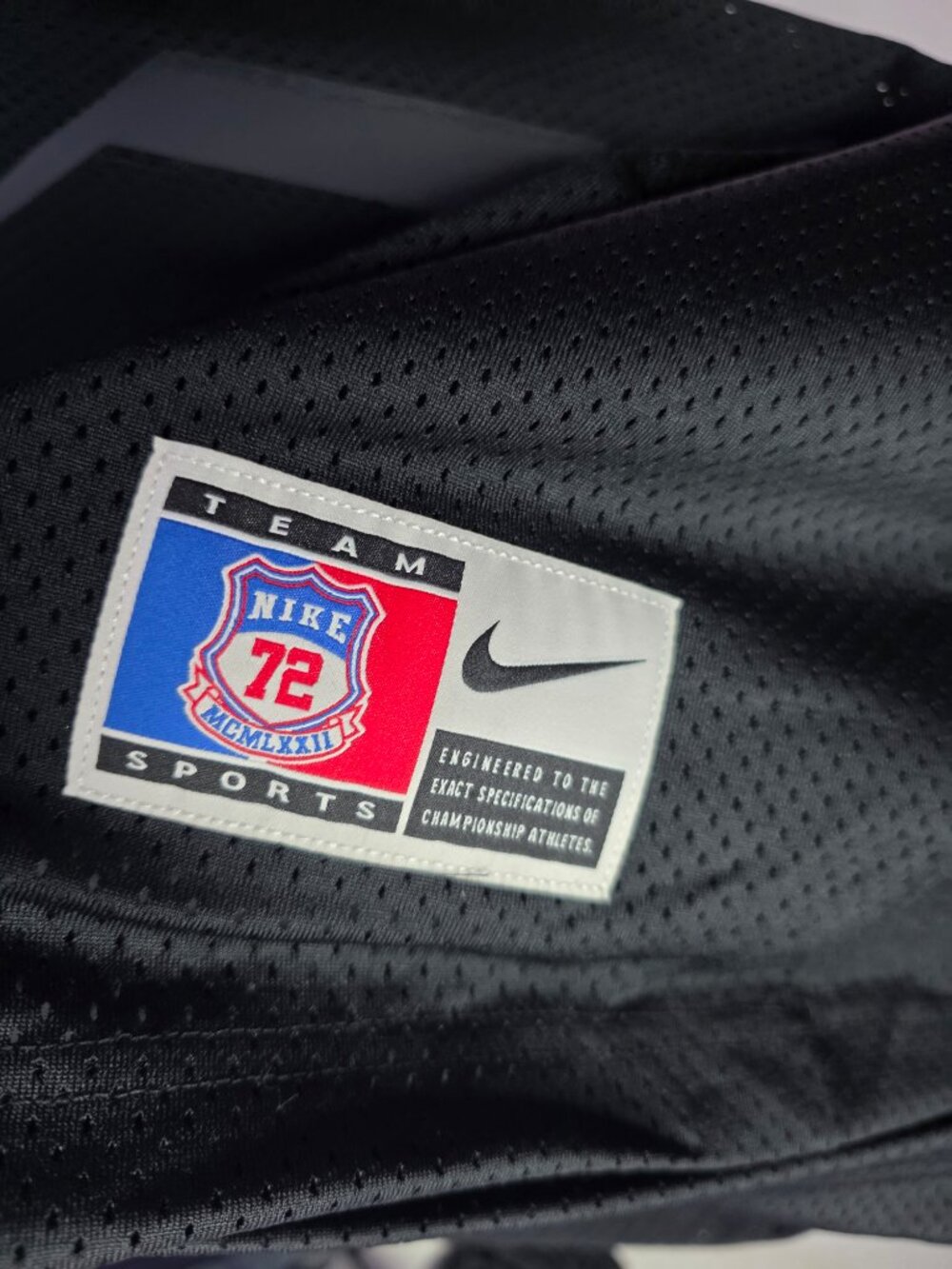 NEW Nike Sportswear Next Up Lifestyle Football Jersey Black Men's XL IH7492-010 - Picture 10 of 12